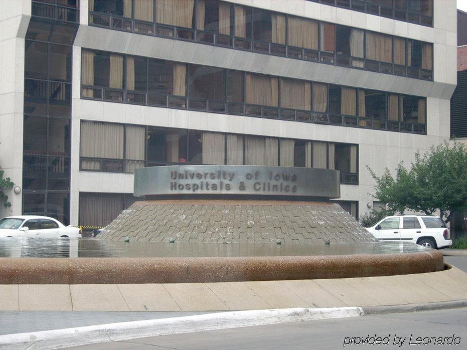 Holiday Inn Coralville - Iowa City By Ihg Buitenkant foto