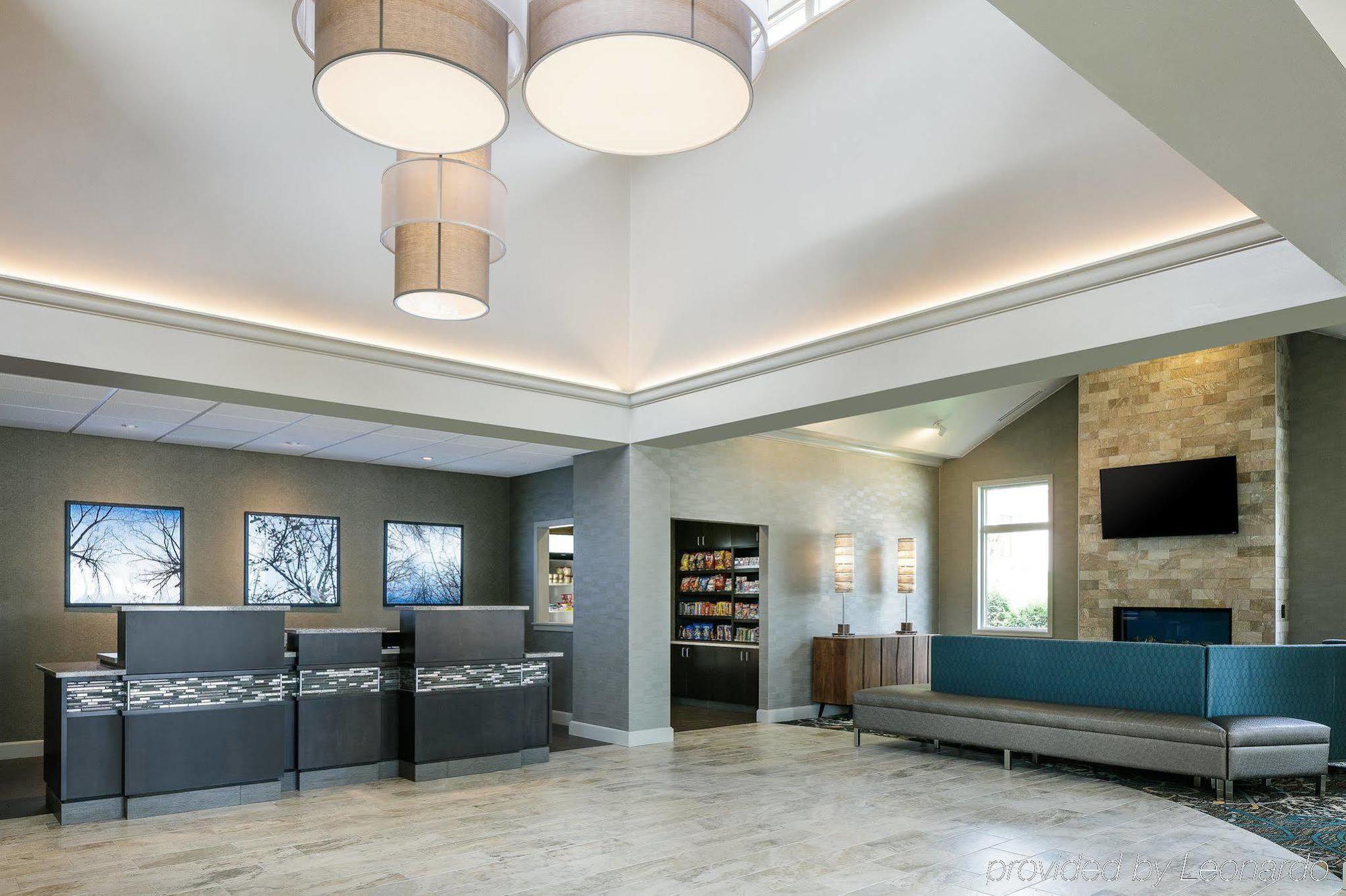 Holiday Inn Coralville - Iowa City By Ihg Buitenkant foto